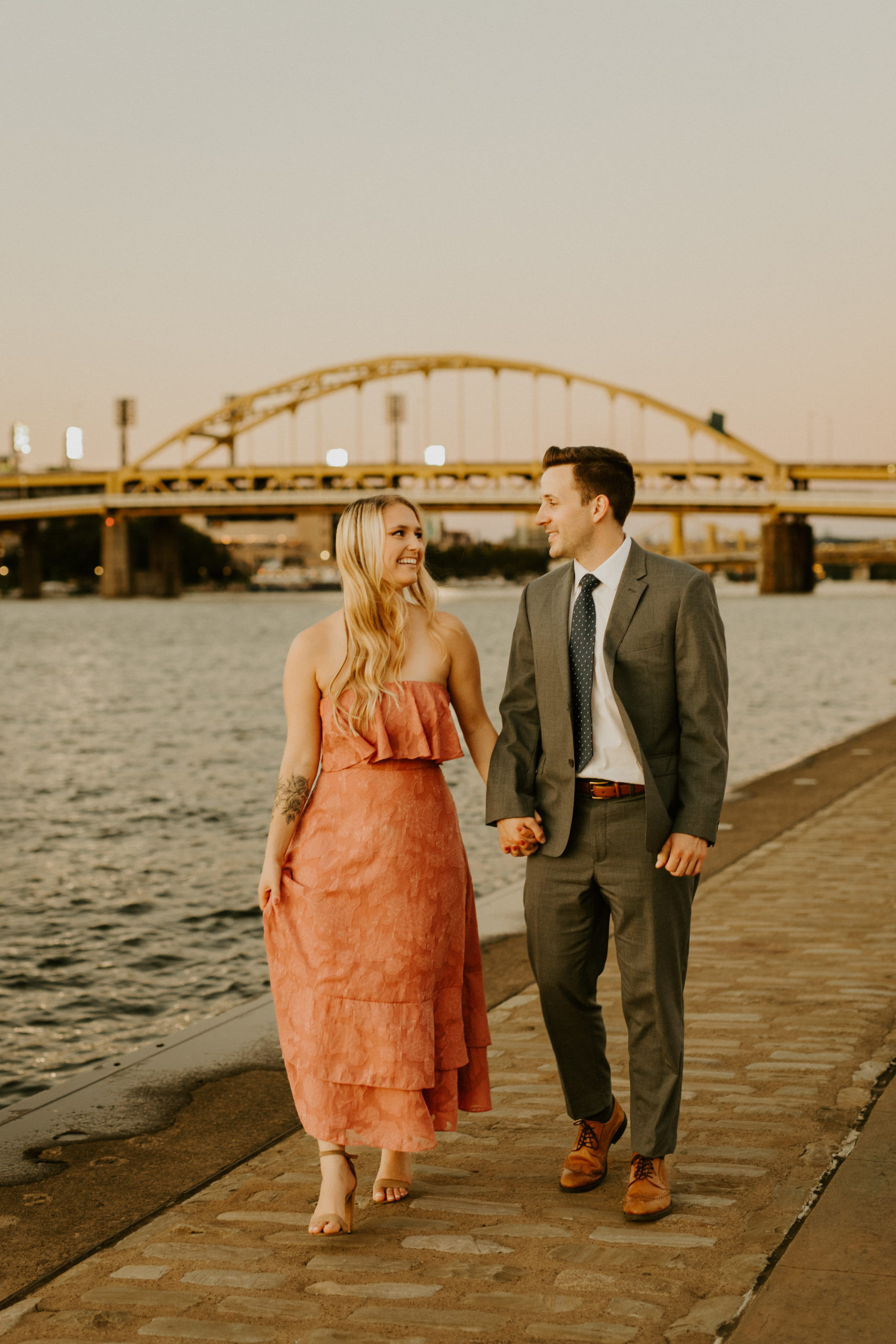 Point State Park Pittsburgh Engagement Session