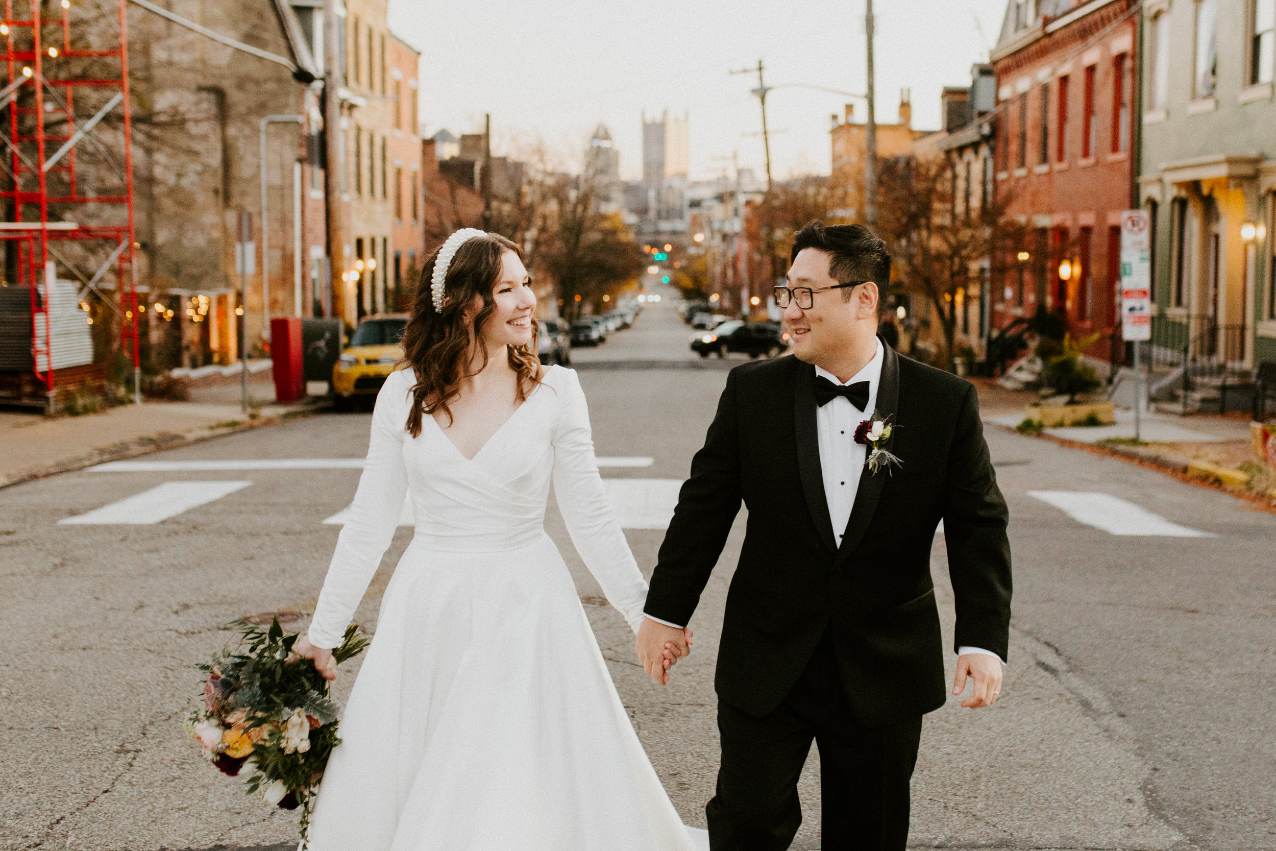 bride and groom in pittsburgh streets