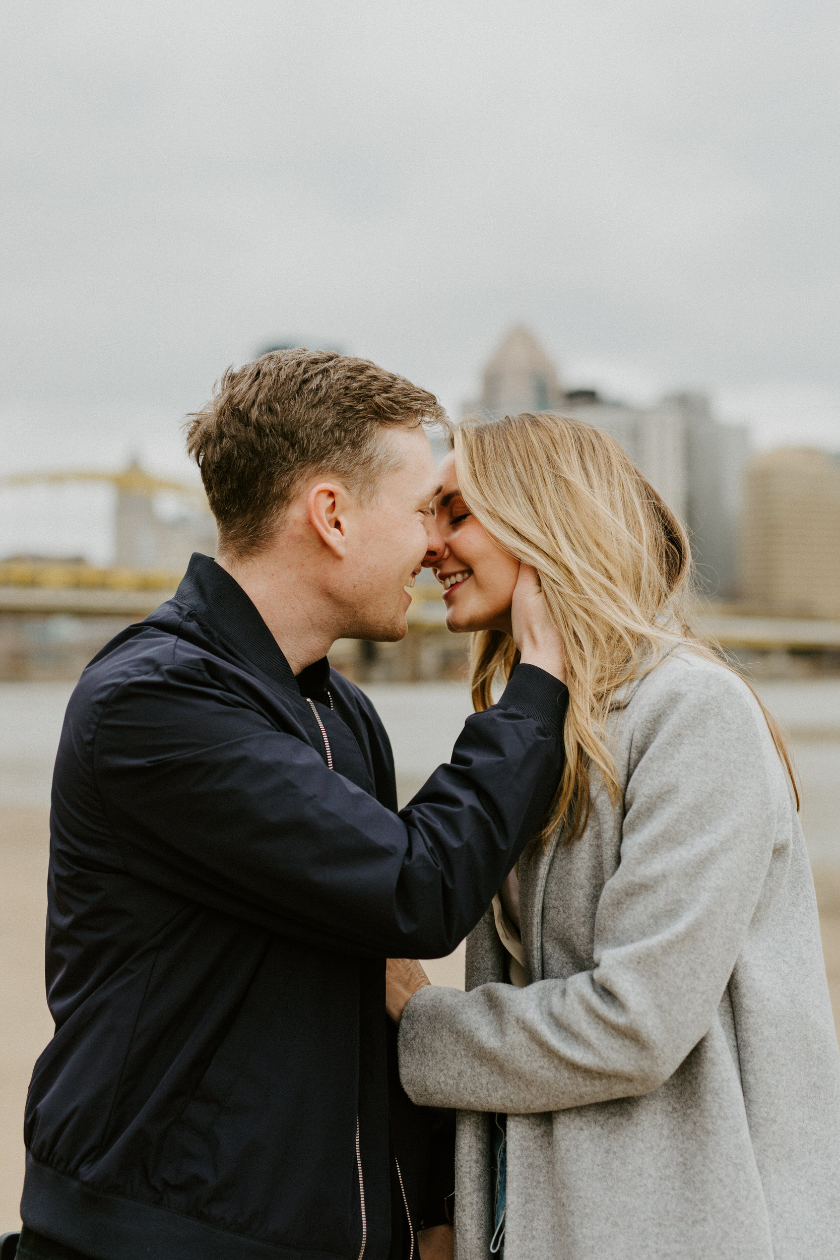 Pittsburgh north shore engagement session