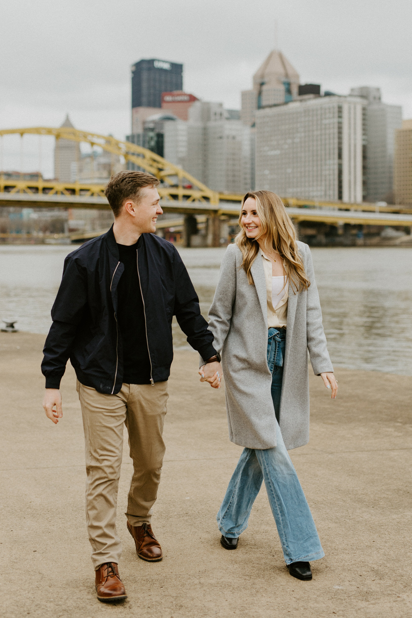 pittsburgh north shore engagement pictures