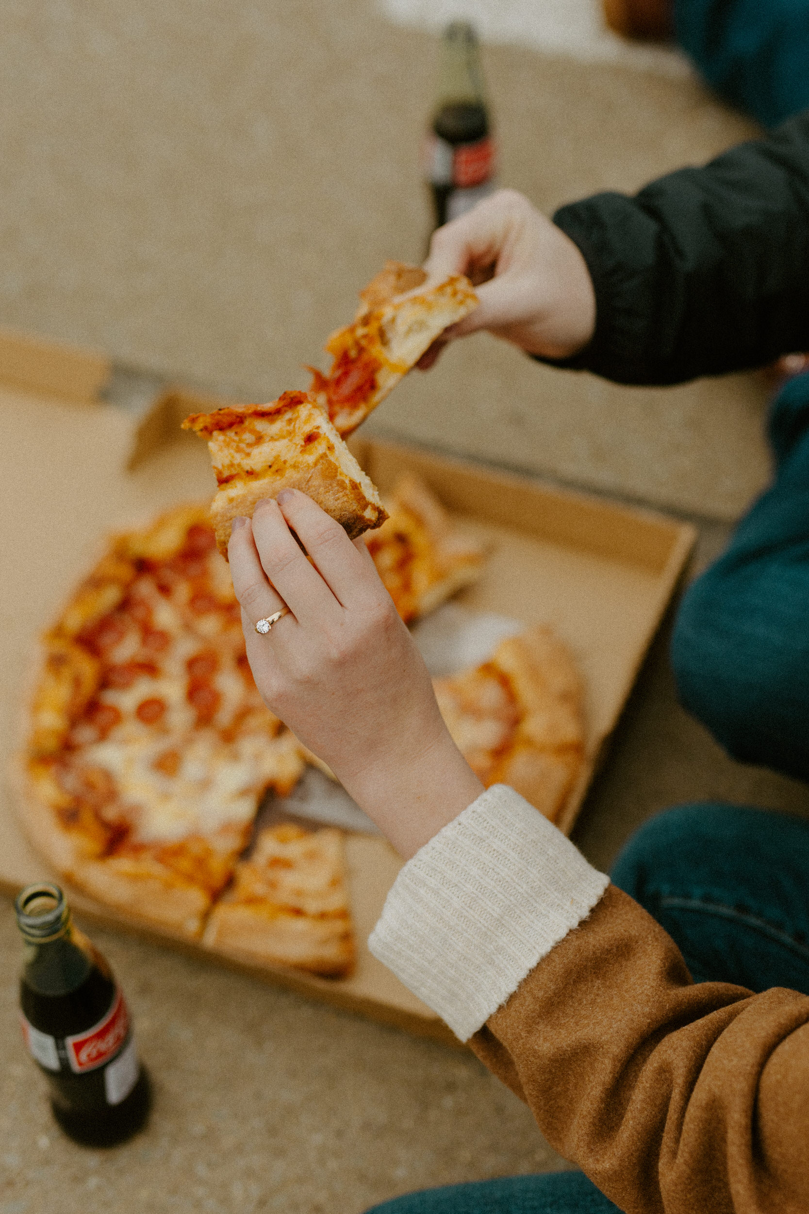 pizza date engagement session