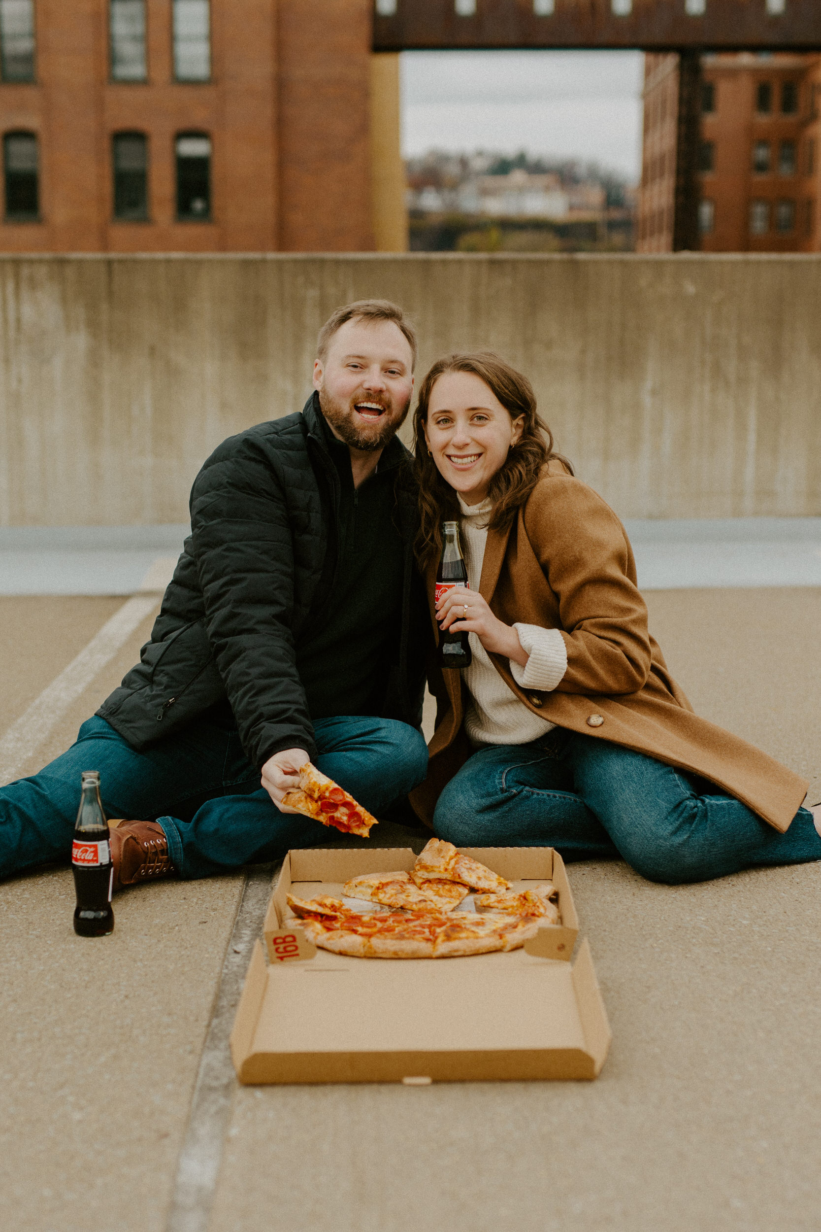 pizza date engagement session