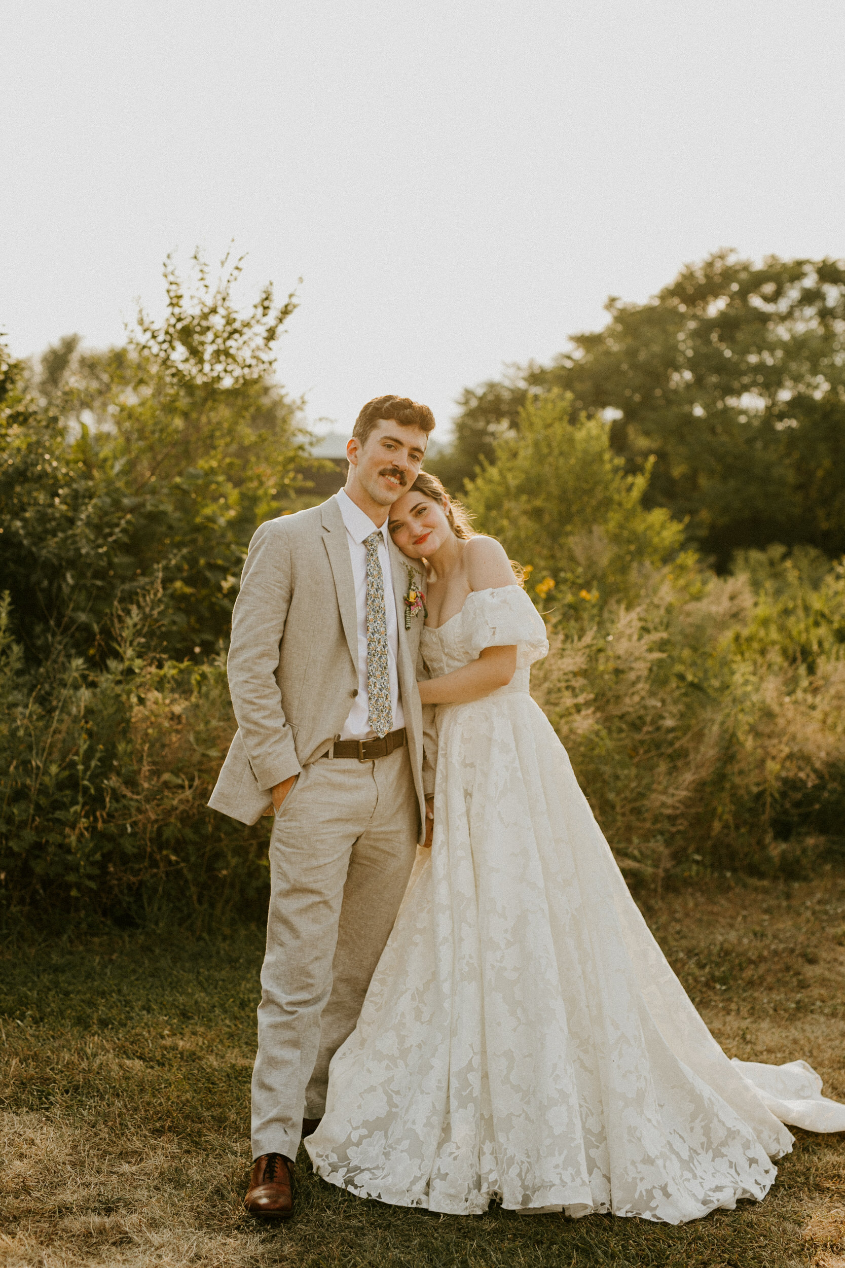 candid pittsburgh wedding photographer